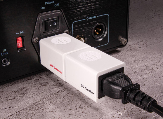 iFi Audio SilentPower DC Blocker - cecha 2